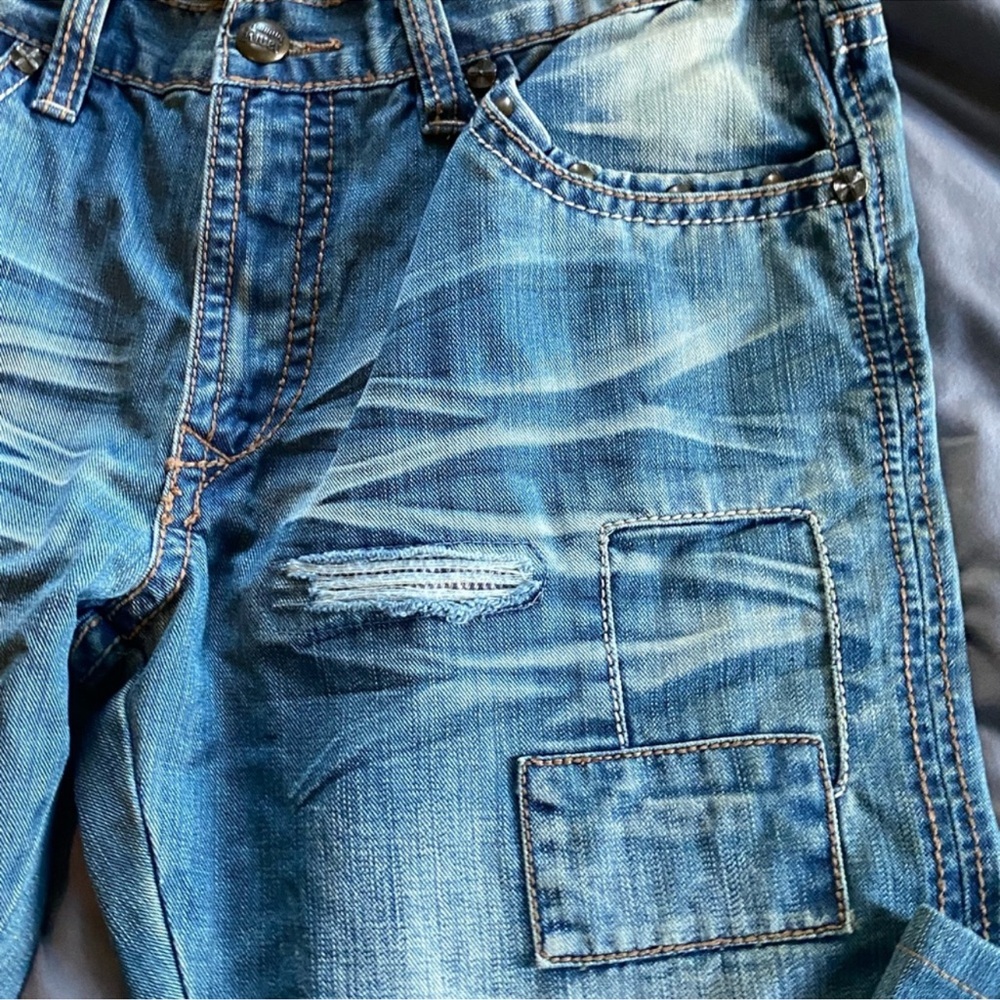 Antique Rivet Relaxed Blue Distressed Jeans - Picture 7 of 8
